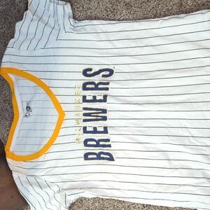 Brewers tee